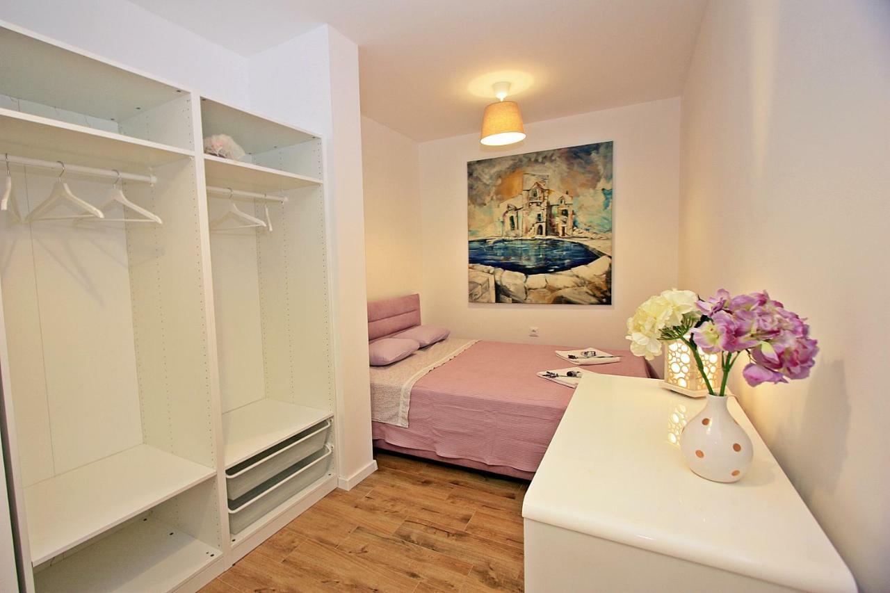 Apartman Michelangelo In The Centar Of Supetar Εξωτερικό φωτογραφία